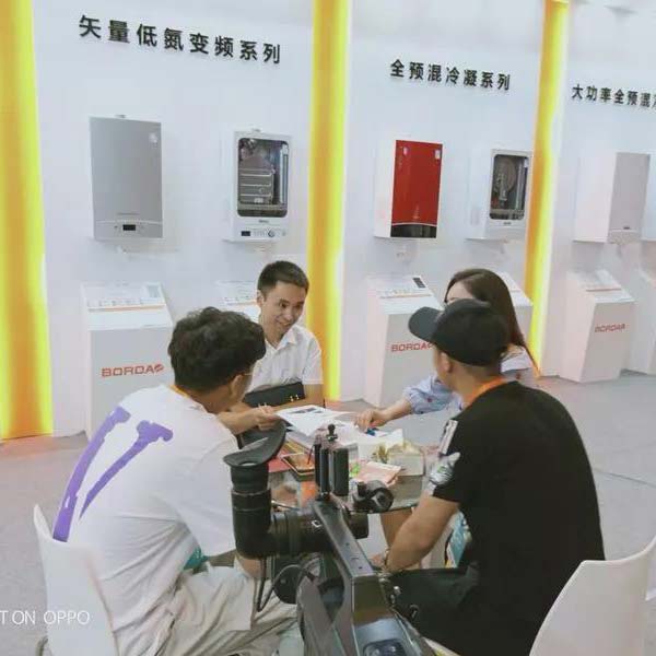 CCTV takes you to bonoan on the second day of Shandong Qingdao Exhibition